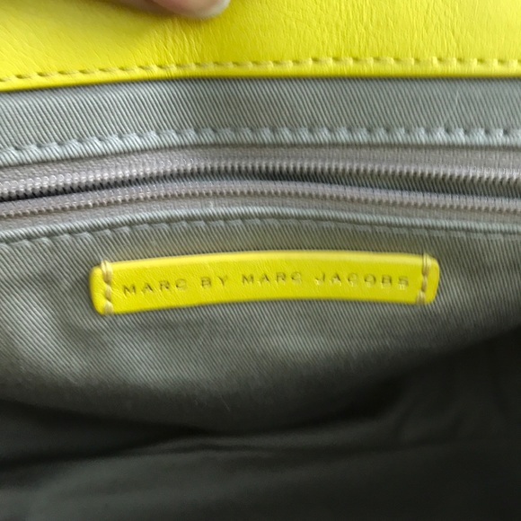 Marc by Marc Jacobs Messenger Bag💥1 hr sale - Picture 6 of 8